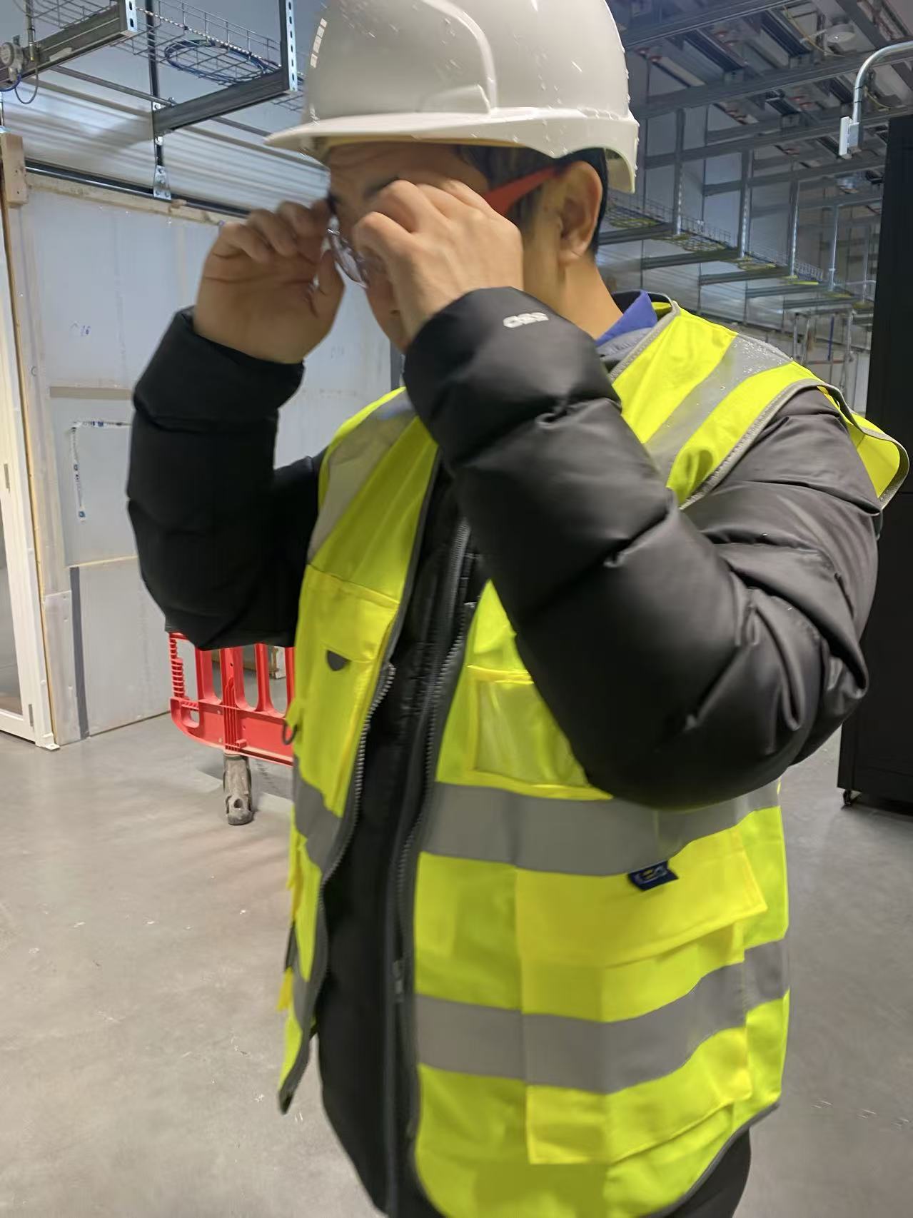 Data centre engineering